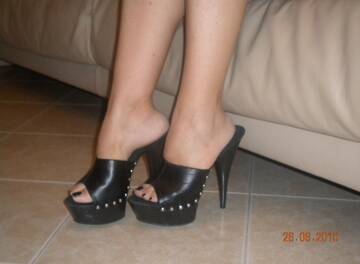 feet